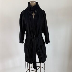 Banana Republic Women’s Black Knit Cardigan Sweater Size Medium